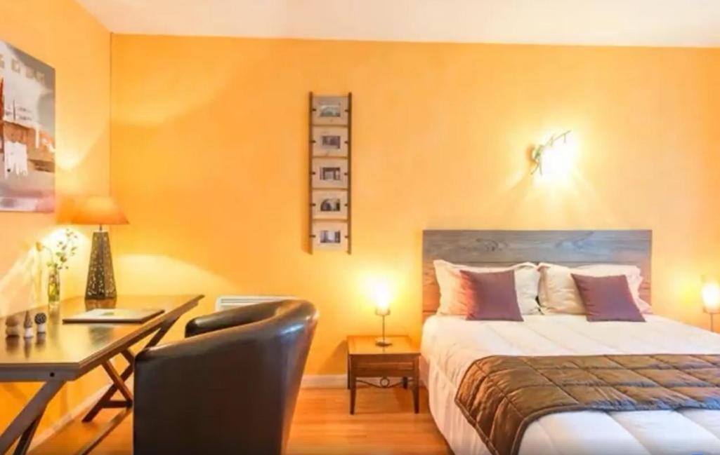 Hotel Relais Du Castera Nestier Zewnętrze zdjęcie
